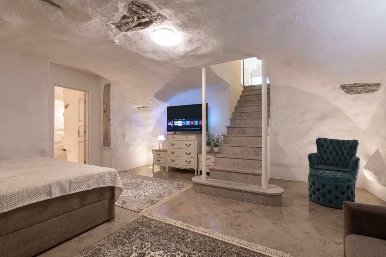 Tallinn Housing 2 Bdr 2 Bathroom With Sauna At Carl Engel Luxury House Екстериор снимка
