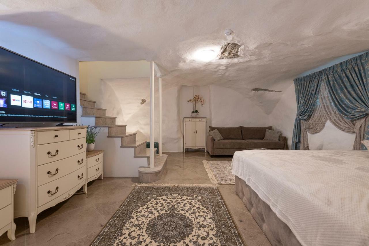 Tallinn Housing 2 Bdr 2 Bathroom With Sauna At Carl Engel Luxury House Екстериор снимка